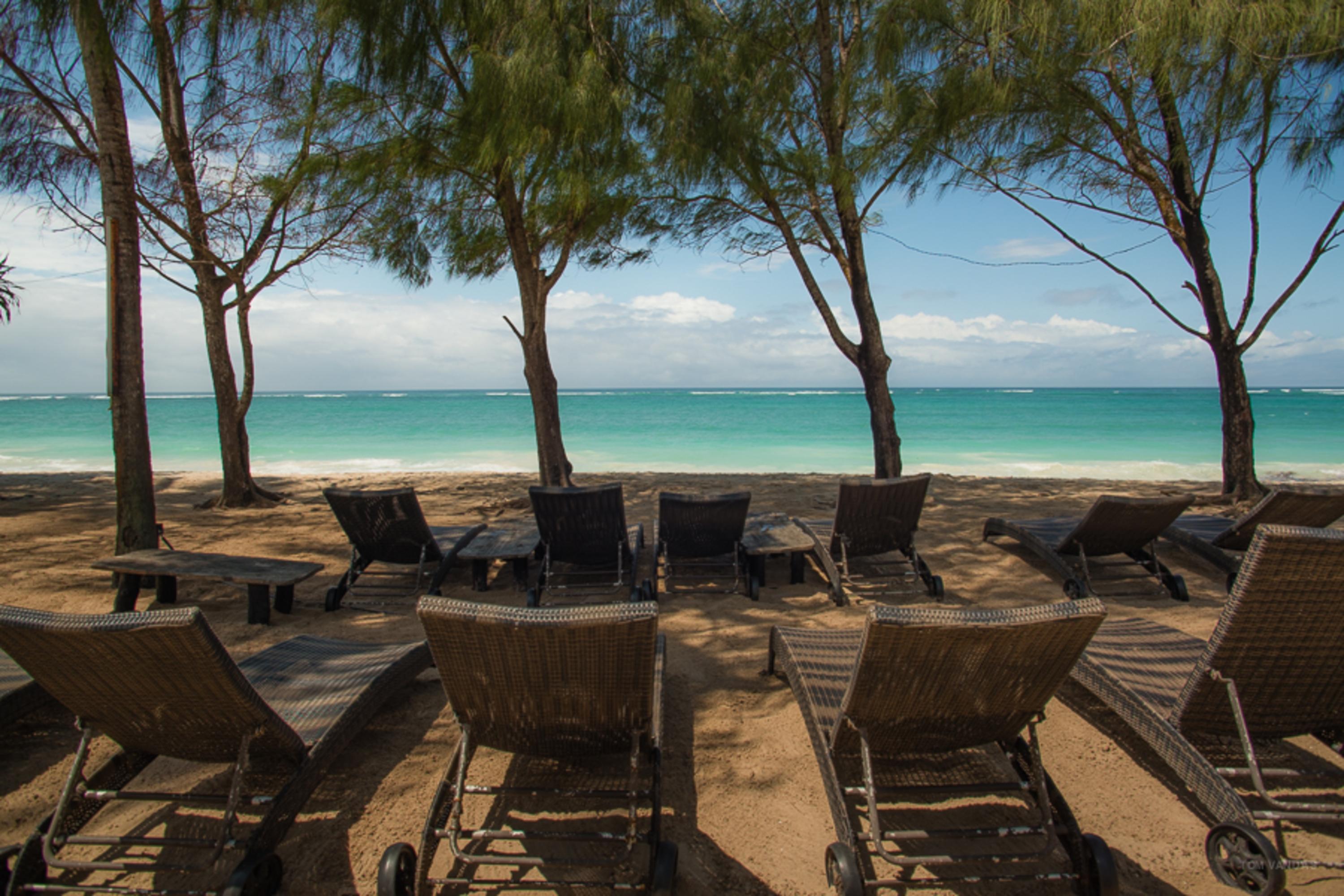 Bahari Dhow Beach Villas Diani Beach Exteriör bild